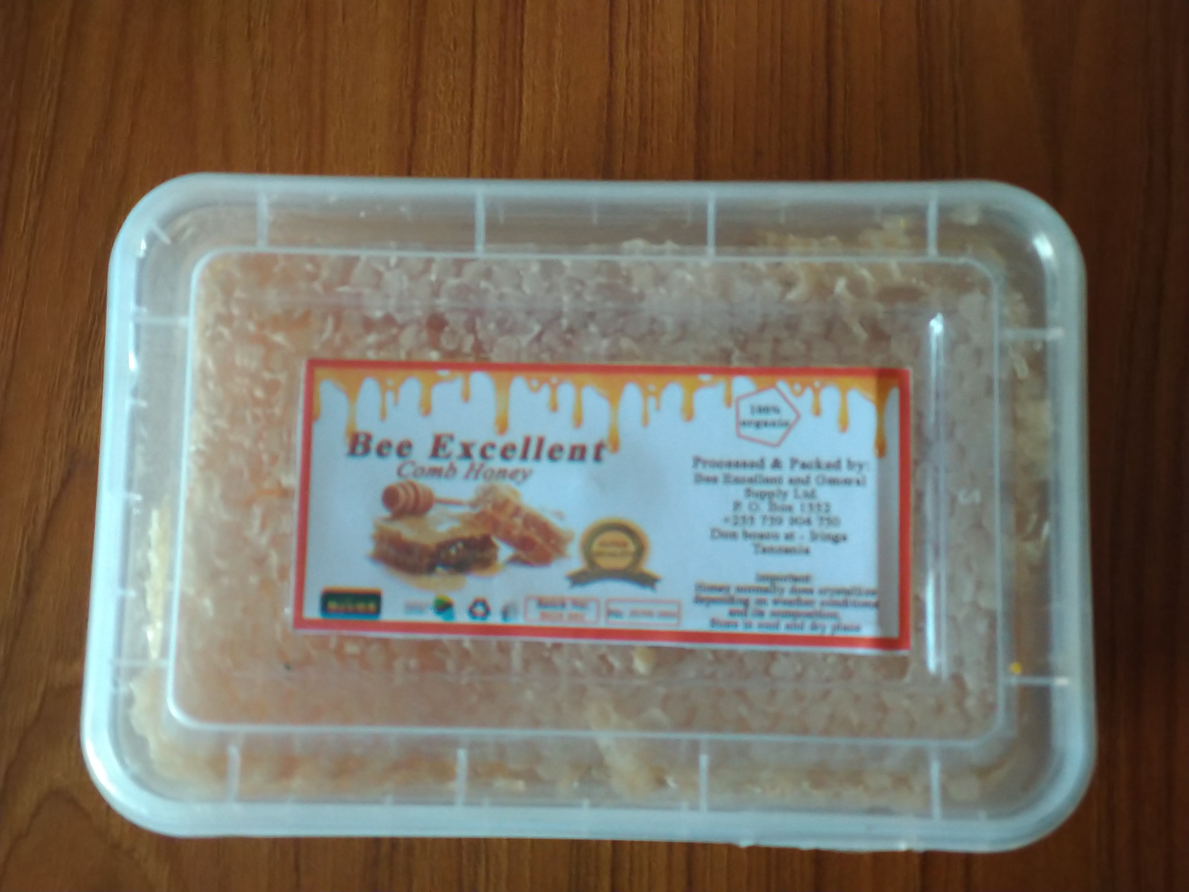 Comb honey(asali ya masega)