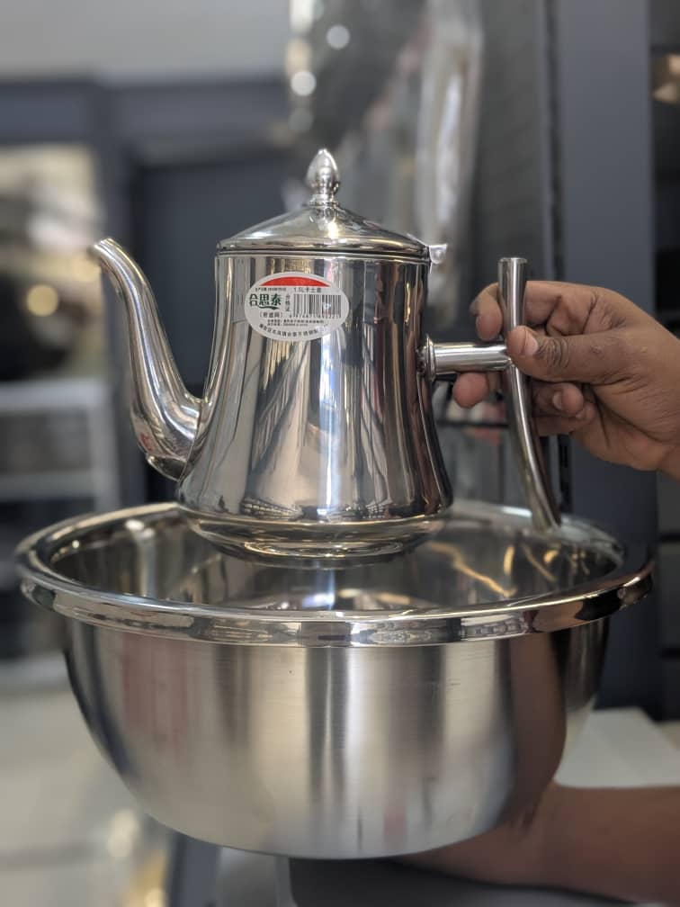 SET YA KUNAWIA MIKONO